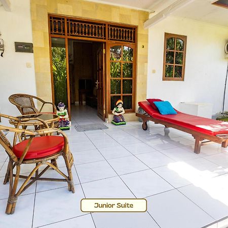 Kaia Lovina Guest House Junior Suite Esterno foto