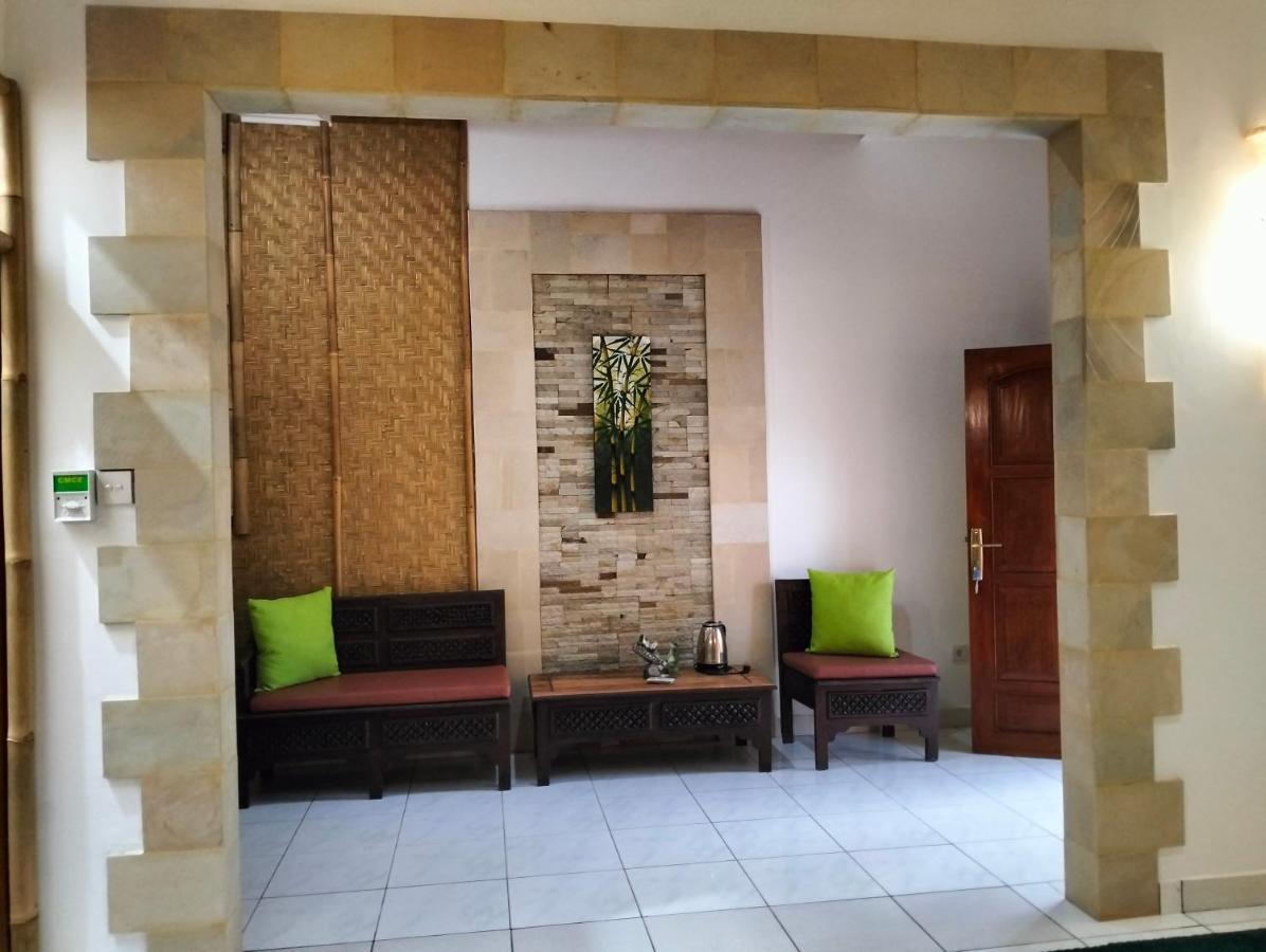 Kaia Lovina Guest House Junior Suite Esterno foto